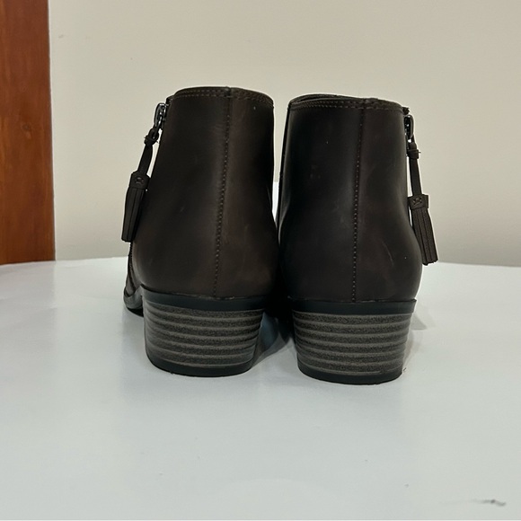 Clarks Ultimate Comfort Collection Brown Leather Ankle Boots - 8.5M - Picture 5 of 16